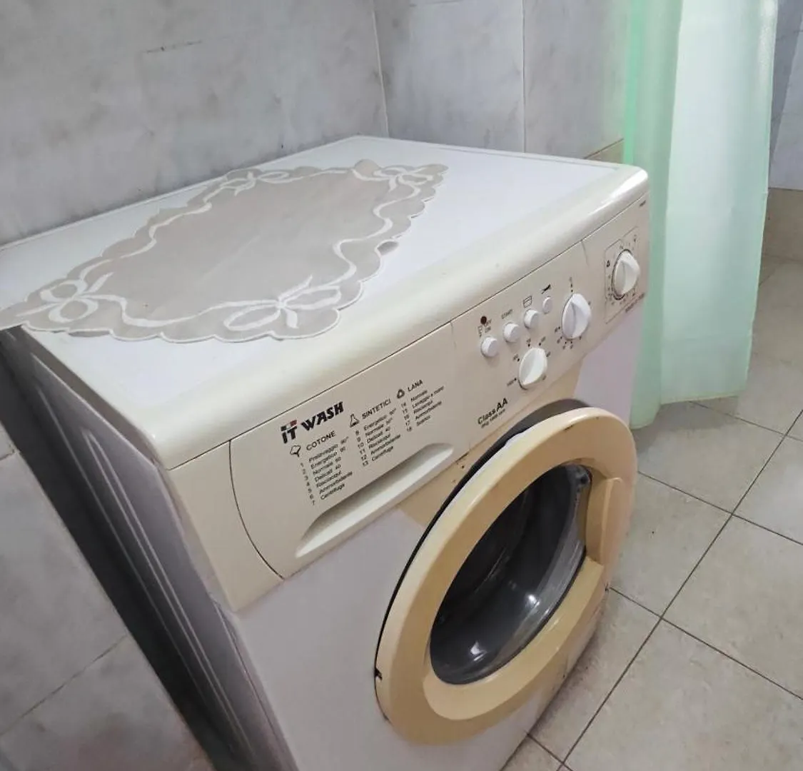Redi'S Apartments ティラナ